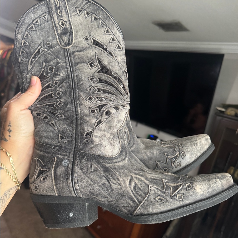 Laredo Gray Distressed Leather Western Heeled Boots